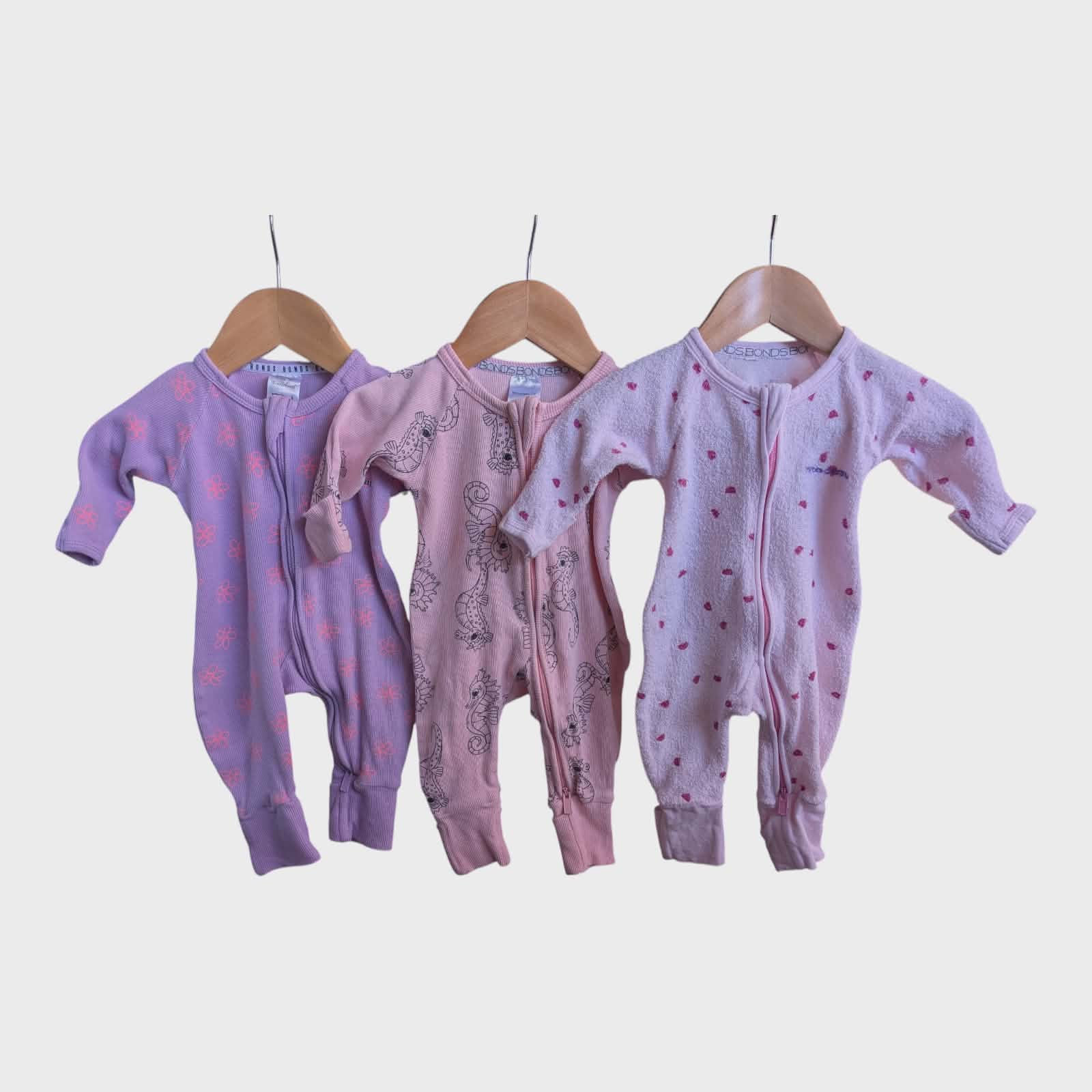 3 x Bonds Baby Girl Warmer Zippies – Size 0000 (Newborn)~Beautiful Colours 🩷💜