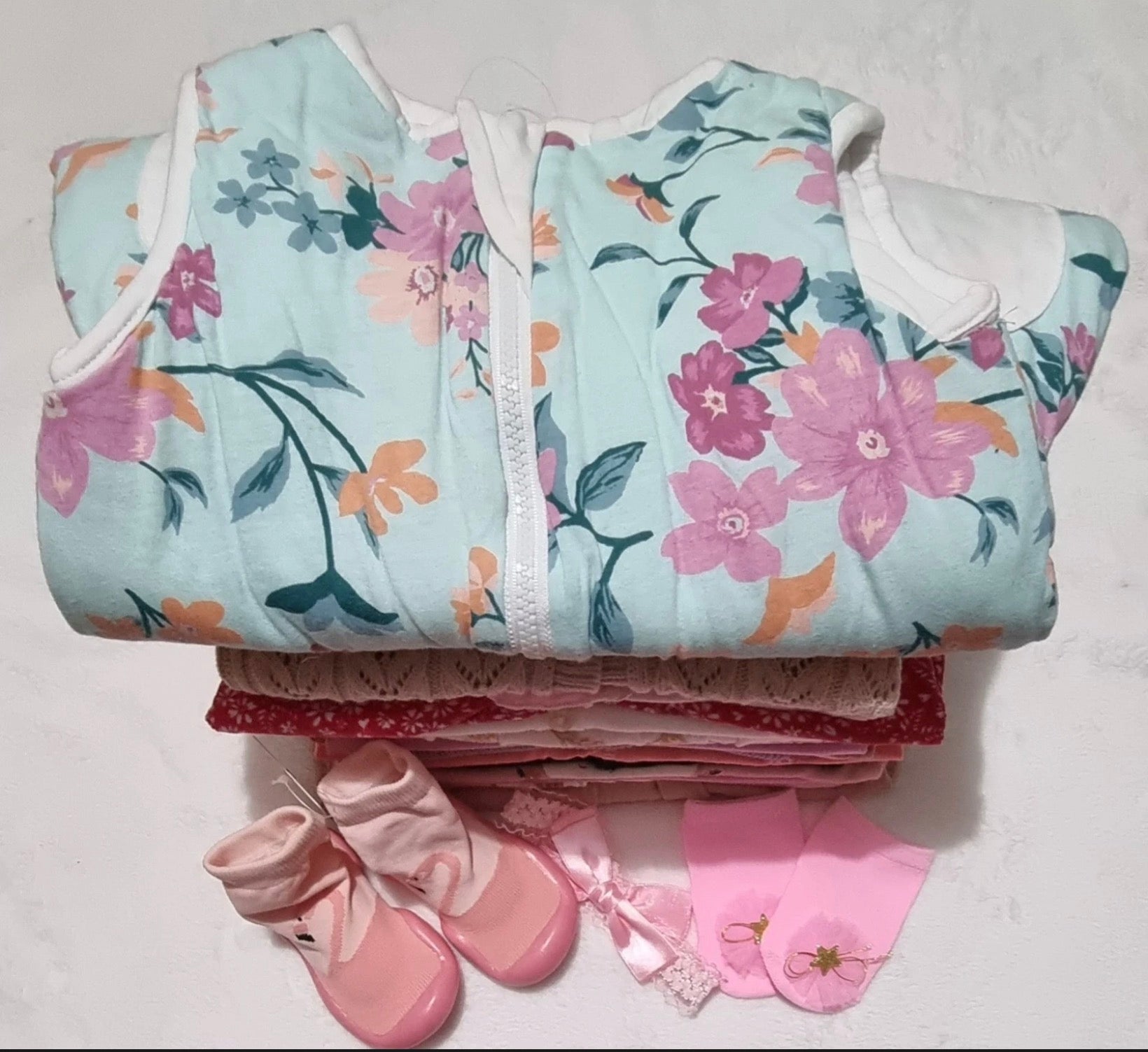 🩷BABY GIRL SIZE  0 WINTER BUNDLE (24 Pce)~Tops, Pants, Dresses~MOST BRAND NEW🩷