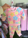Size 0-3 months fluffy set ￼