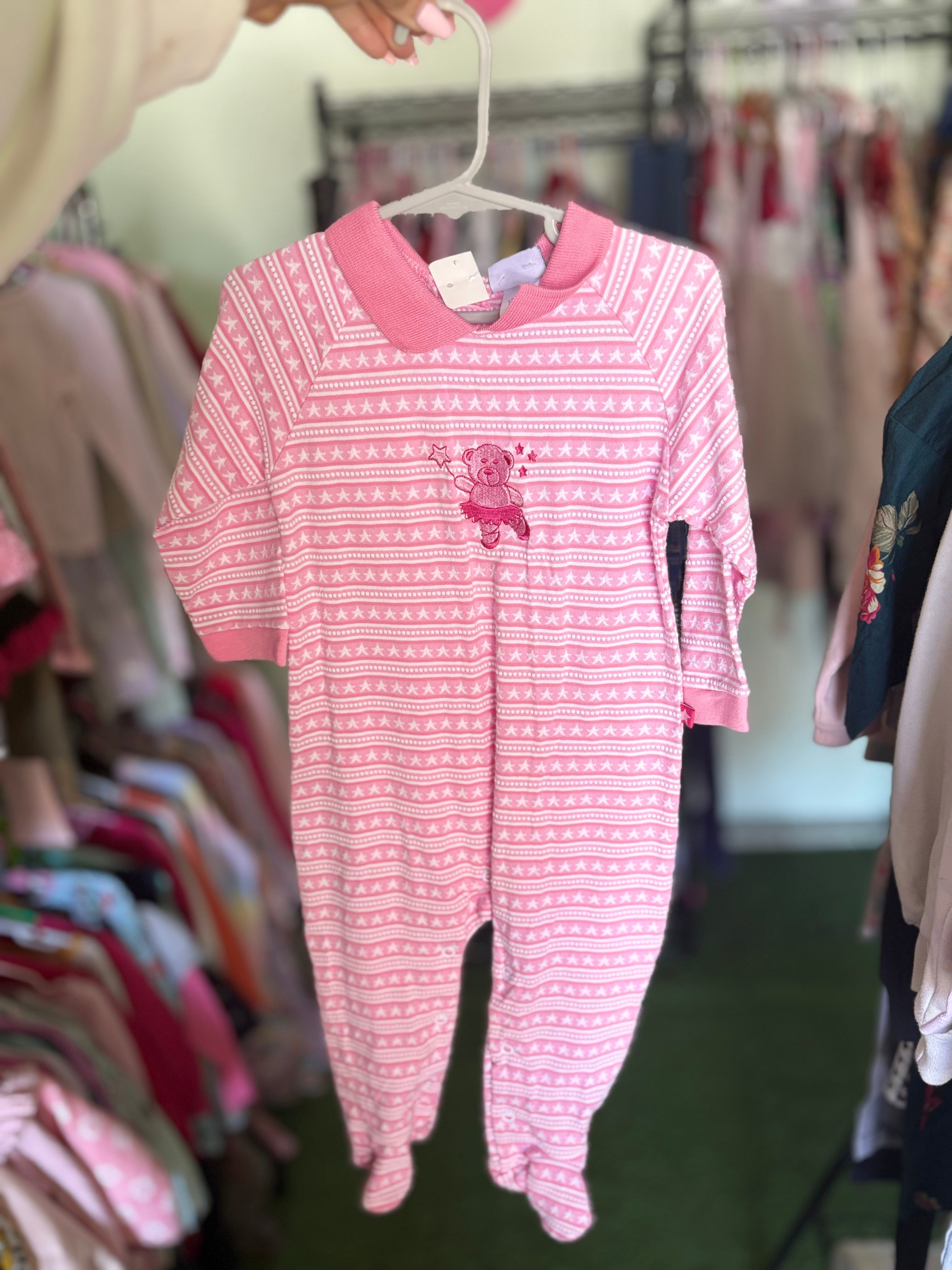 Target size 1  coverall ￼