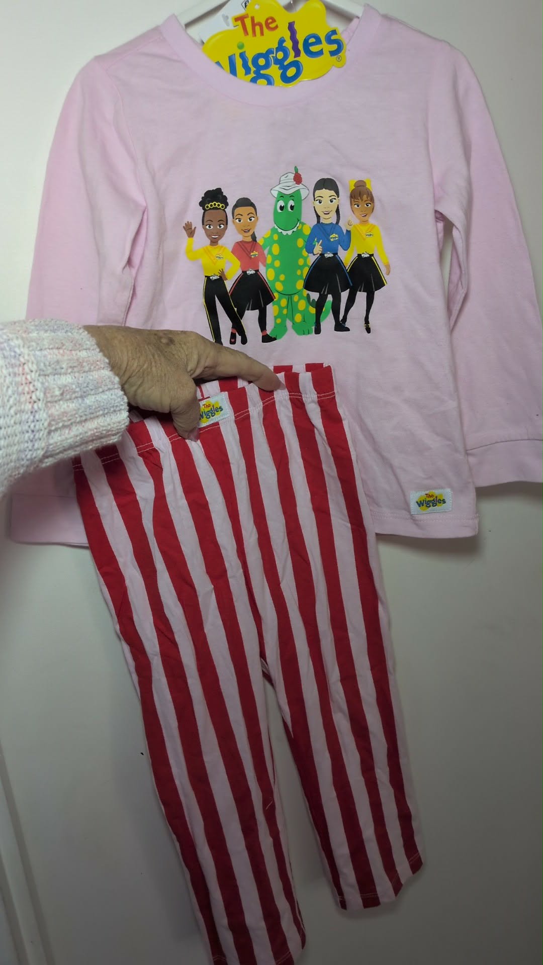 Wiggles set size 3 ￼