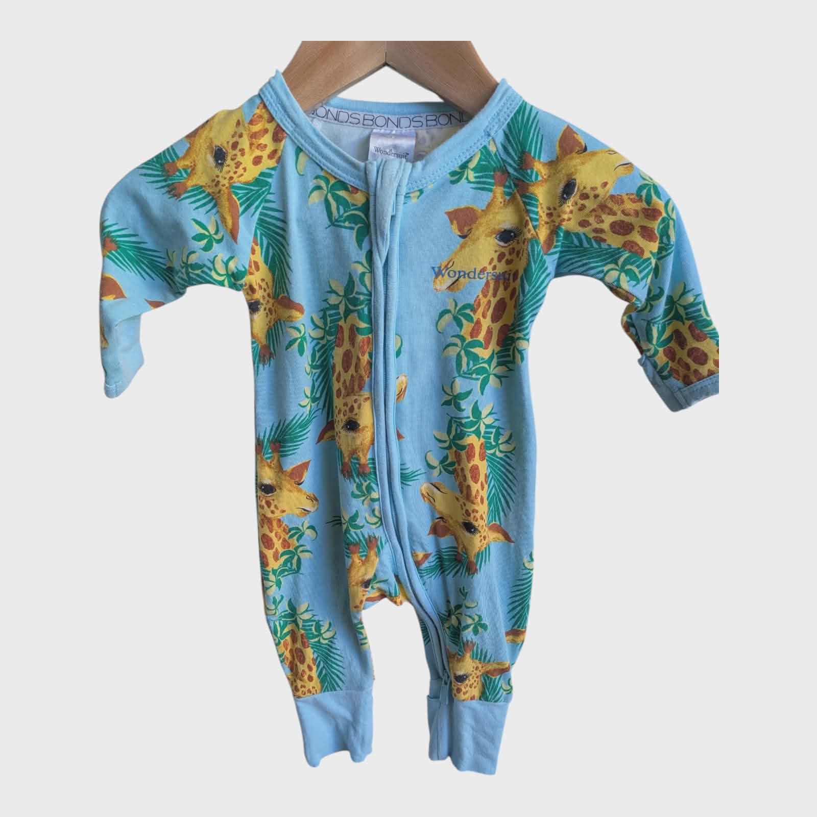 Newborn Zip Romper Bundle – Size 0000 (4 Piece Set)