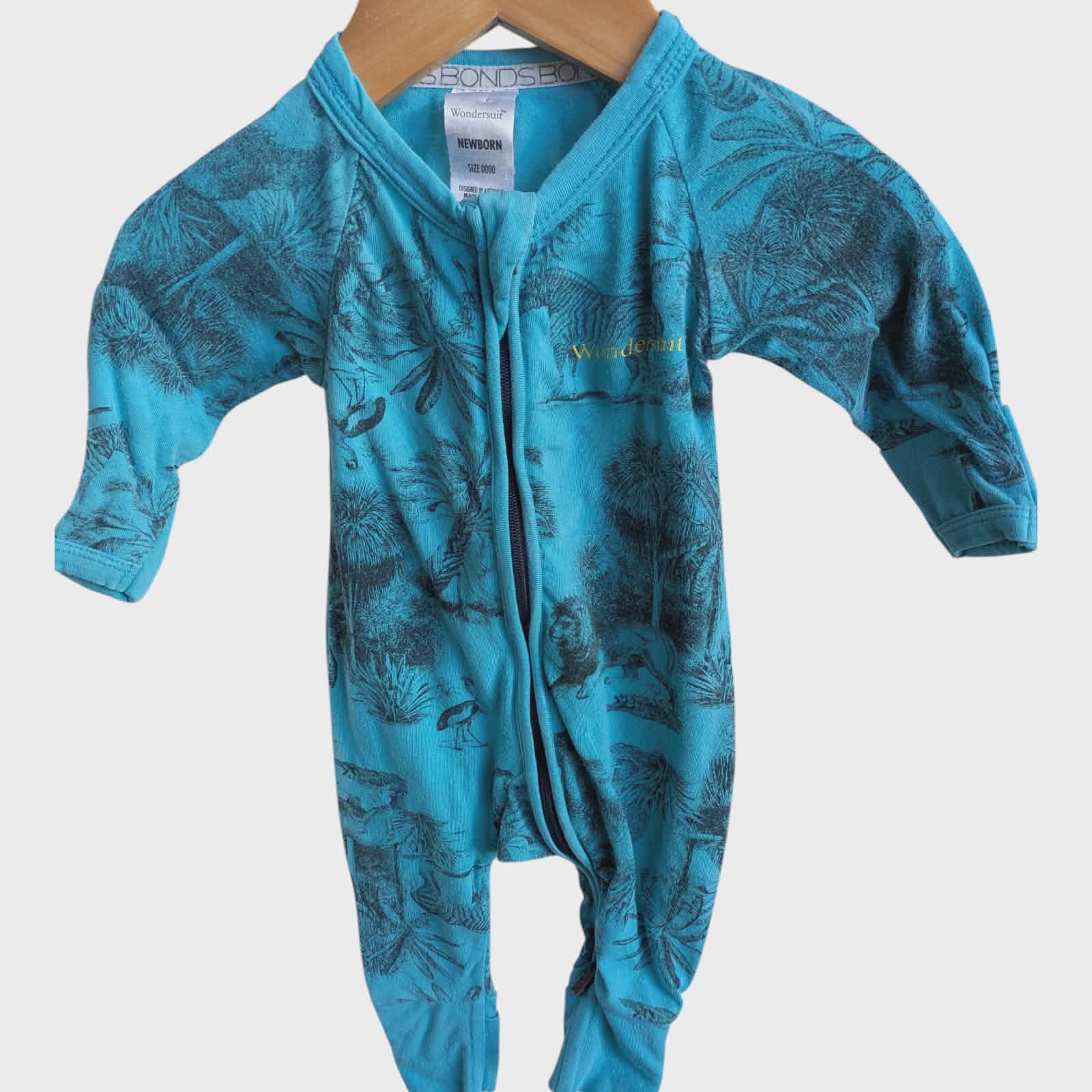 Newborn Zip Romper Bundle – Size 0000 (4 Piece Set)