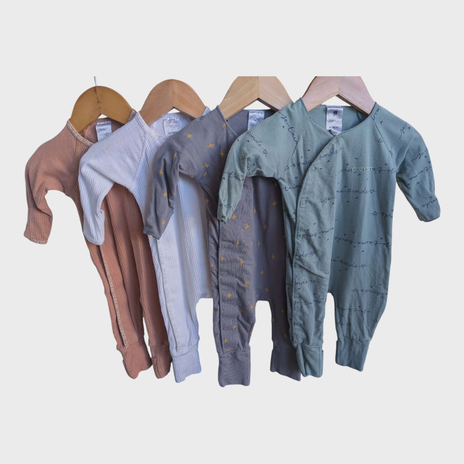 Bonds Cozysuit Bundle – Size 000 (0–3 Months) | 4 Piece Set