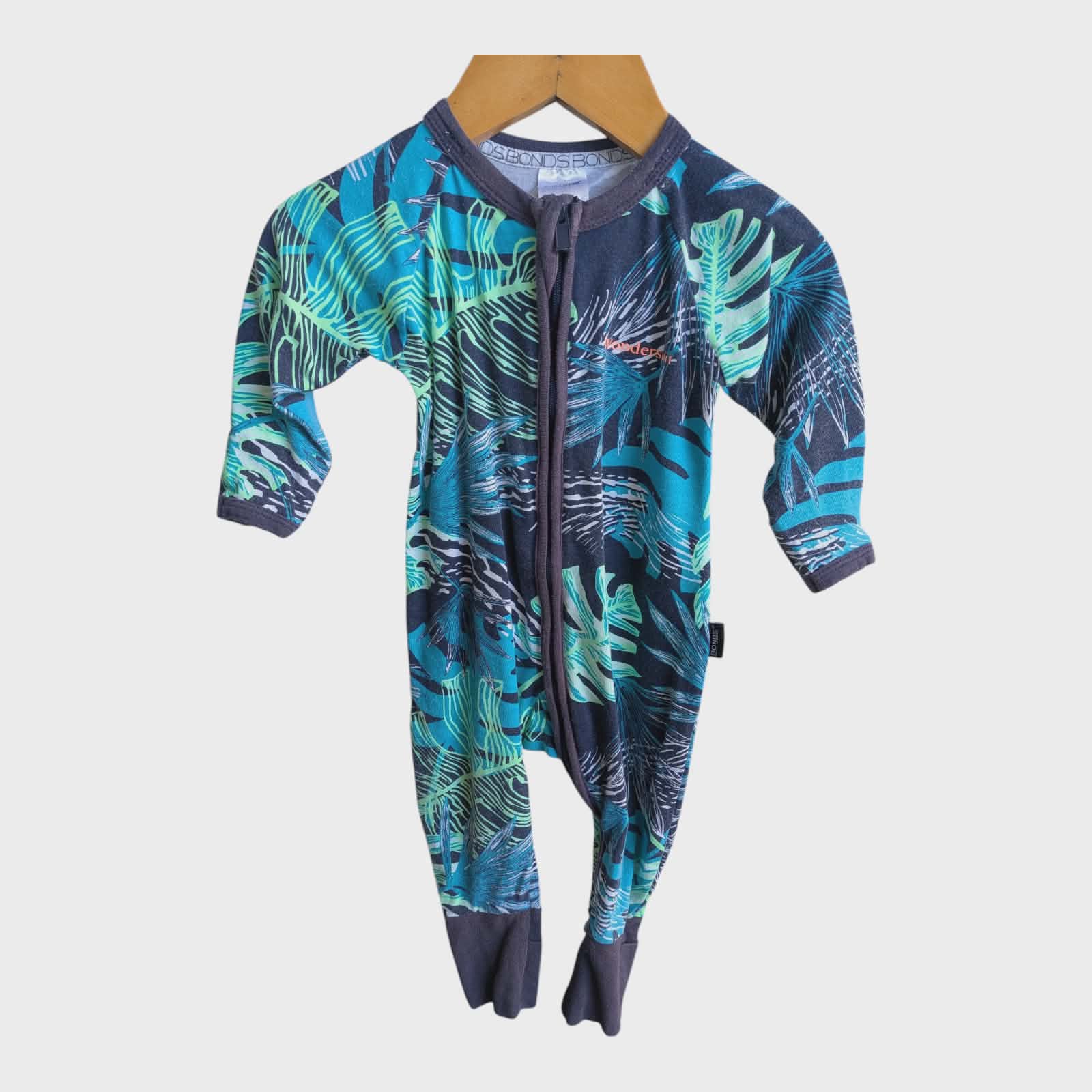 4 x  BONDS ZIPPY WONDERSUITS – SIZE 00(3-6 MONTHS)-OCEAN & FAUNA PRINTS 🦈🌴🌊